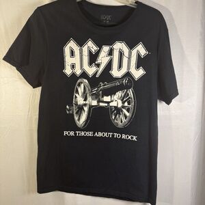 AC/DC Band Tee Black Medium “For Those About to Rock” Graphic Shirt